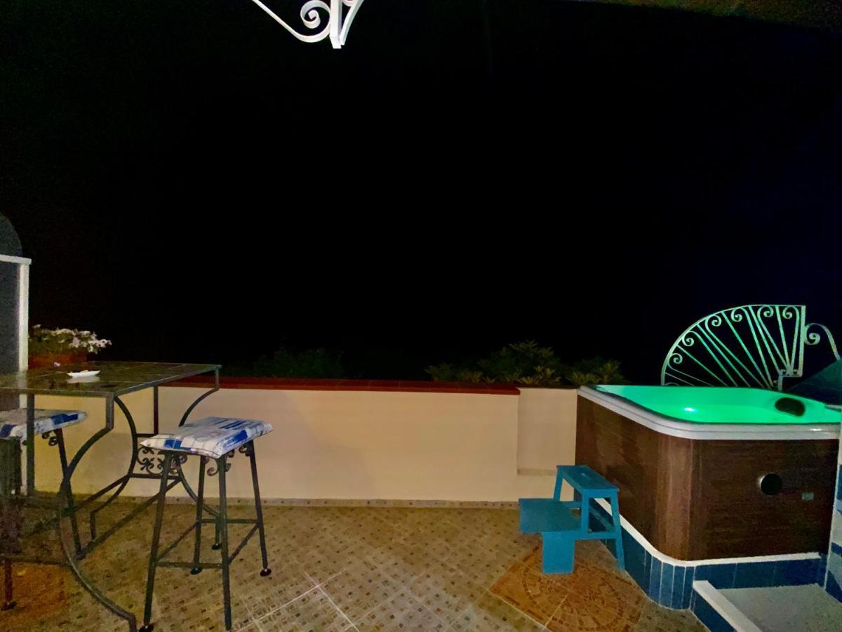 Apartmán Il Profumo Dei Fiori Praiano Exteriér fotografie